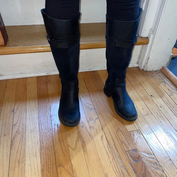 Ladies tall black boots - Picture 9 of 9